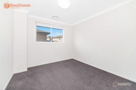 Property photo of 10 Braeside Crescent The Ponds NSW 2769