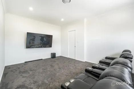 Property photo of 3 Amaroo Place Yamba NSW 2464