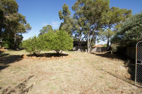 16 Anthony St, Lesmurdie, WA 6076