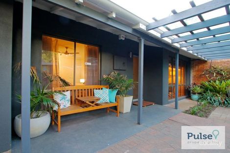 Property photo of 20 Beenan Close Karawara WA 6152