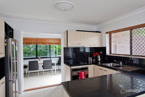 Property photo of 4/70 Fifth Avenue Wilston QLD 4051