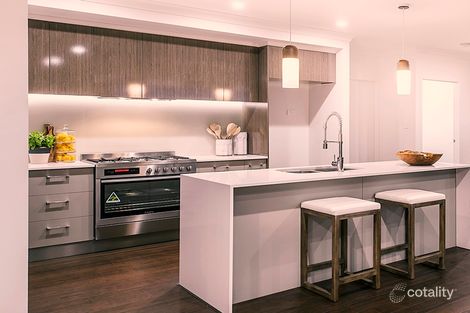 35 Needham Pl, Bridgeman Downs, QLD 4035