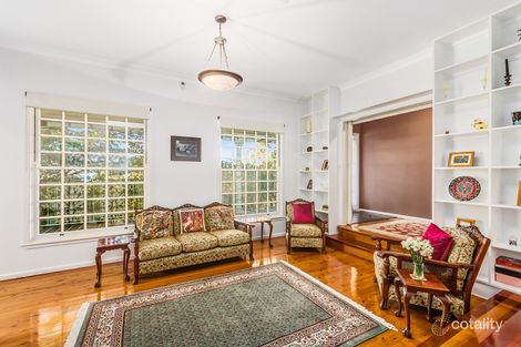 Property photo of 32 Kanangra Drive Thirroul NSW 2515