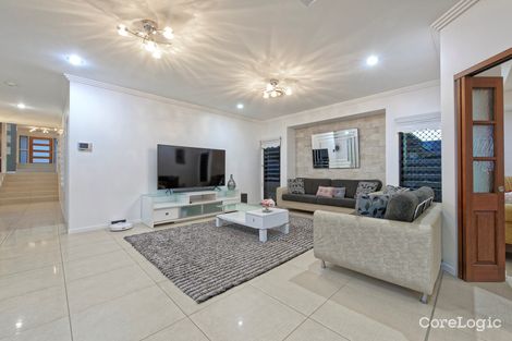 Property photo of 10 Longview Street Ashfield QLD 4670