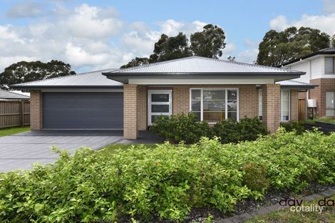 Property photo of 4 Gazelle Crescent Fletcher NSW 2287