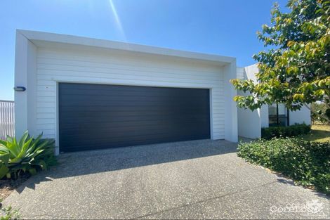 Property photo of 18 Pinnacle Way Pimpama QLD 4209