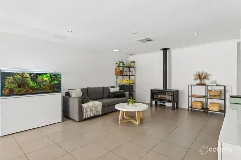 Property photo of 17 Dimora Way Ellenbrook WA 6069