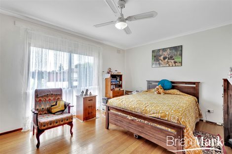 Property photo of 1 Terrigal Court Werribee VIC 3030