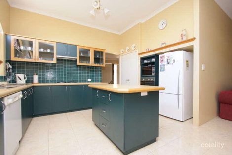 Property photo of 6 Kiah Mews Canning Vale WA 6155