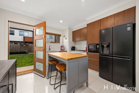 Property photo of 19/8 Henry Kendall Street Franklin ACT 2913