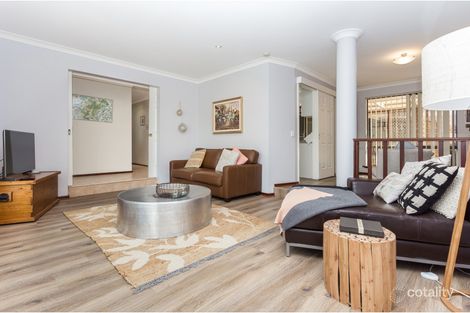 Property photo of 38 Seacrest Drive Sorrento WA 6020