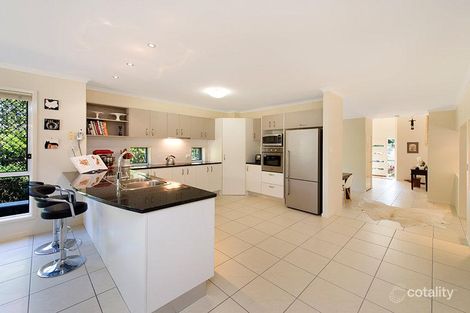 Property photo of 8 Sands Place Chapel Hill QLD 4069