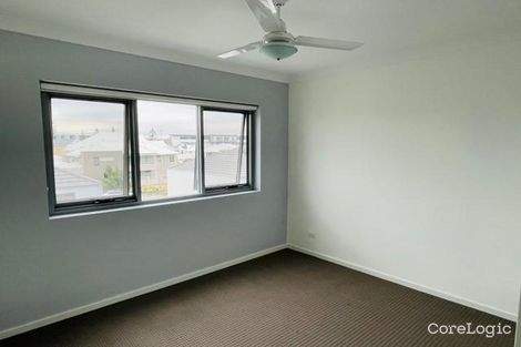 Property photo of 24/25 O'Connor Close North Coogee WA 6163