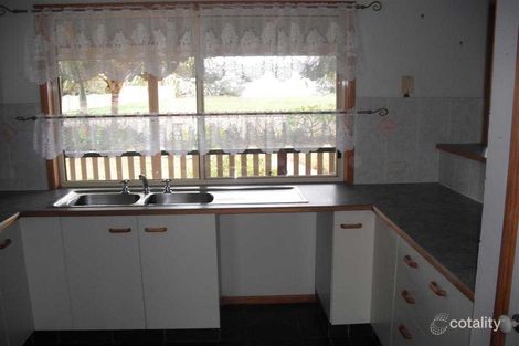 Property photo of 85 Barolin Esplanade Coral Cove QLD 4670