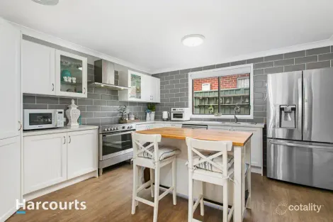 Property photo of 8 Todman Place St Clair NSW 2759