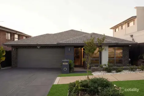 16 Chatterton St, Denham Court, NSW 2565