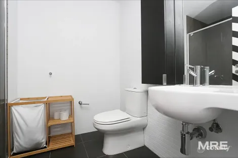 Property photo of 1407/7 Yarra Street South Yarra VIC 3141