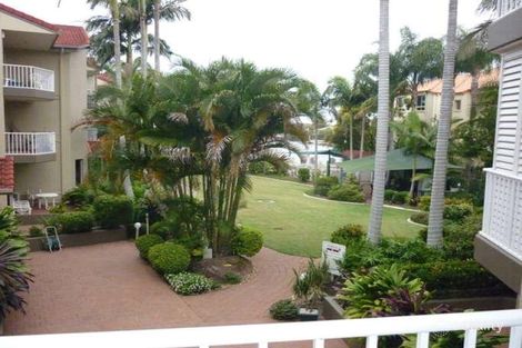 21/22 Jennifer Ave, Runaway Bay, QLD 4216