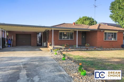 Property photo of 6 Carne Place Oxley Park NSW 2760
