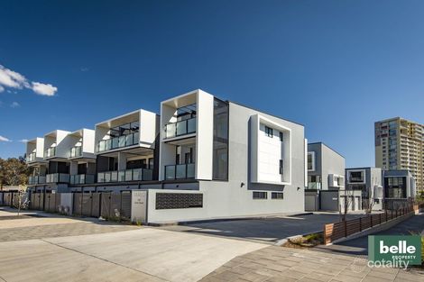 Property photo of 32/128 Easty Street Phillip ACT 2606