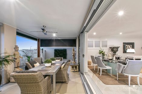 Property photo of 2/7 Great Keppel Crescent Mountain Creek QLD 4557