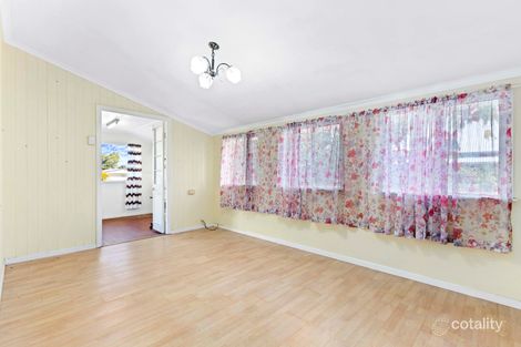 Property photo of 44 King Street Urangan QLD 4655