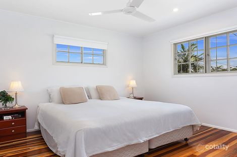 Property photo of 13 Kowhai Street Kenmore QLD 4069