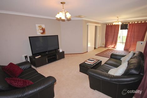 Property photo of 6 Wisteria Place Thornlie WA 6108
