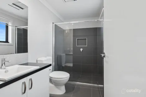 Property photo of 25 Seascape View Warrnambool VIC 3280