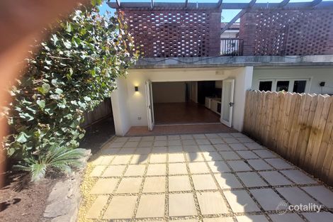 2/21 Hipwood St, North Sydney, NSW 2060