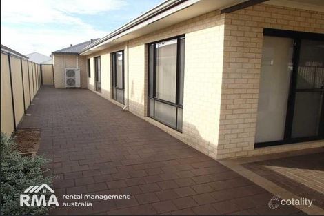 Property photo of 38 St Joseph Fairway Success WA 6164