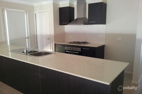 Property photo of 31 Clairview Road Deer Park VIC 3023