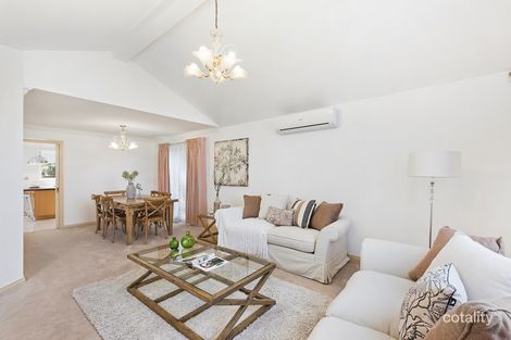 Property photo of 1 Isaac Court Endeavour Hills VIC 3802