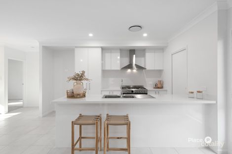 Property photo of 64 Charas Street Pallara QLD 4110