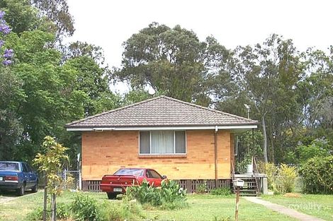 Property photo of 32 Doreen Crescent Ellen Grove QLD 4078