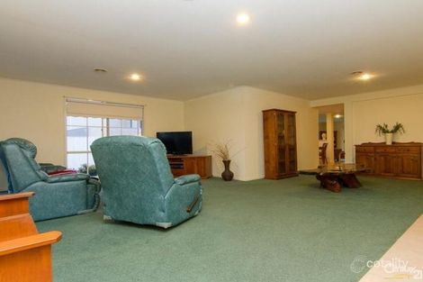 Property photo of 11 Red Wattlebird Crescent Langwarrin VIC 3910