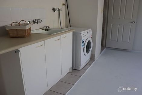 Property photo of 1 Cornwall Close Heritage Park QLD 4118