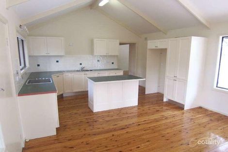 Property photo of 26 Hillmont Avenue Thornleigh NSW 2120