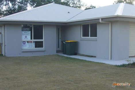 19 Monarch Ave, Moore Park Beach, QLD 4670