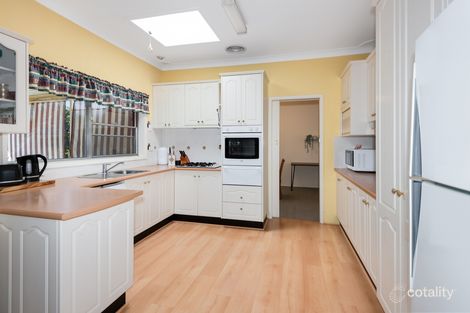 57 Bulli Rd, Toongabbie, NSW 2146