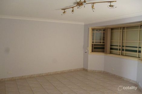 Property photo of 4/5-6 Leah Close Smithfield NSW 2164