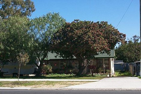 39 Girrawheen Ave, Girrawheen, WA 6064