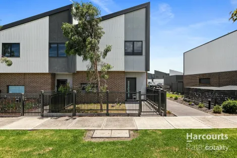1033 EDGARS RD, WOLLERT, VIC 3750