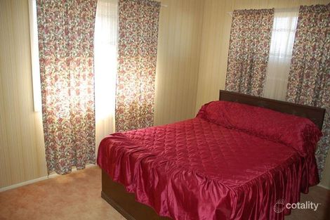 Property photo of 5 Narva Street Mansfield QLD 4122