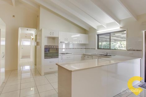 Property photo of 4 Bronwyn Street Bracken Ridge QLD 4017