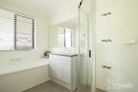 Property photo of 15 Dougherty Close Narangba QLD 4504