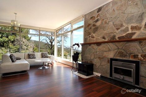 15 Gill Tce, Glen Osmond, SA 5064