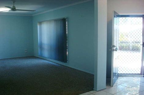 Property photo of 9 Jadana Close Mooroobool QLD 4870