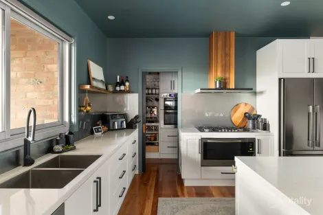 Property photo of 138 Ridge Road Whittlesea VIC 3757