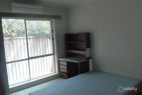 Property photo of 23 Ranmore Grove Caroline Springs VIC 3023